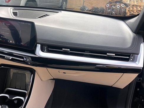 Used 2024 BMW X1 xDrive28i w/ Convenience Package image 13