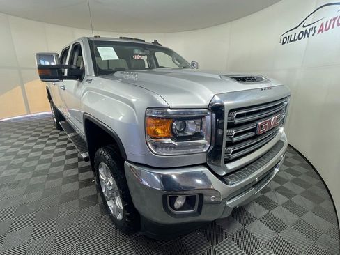 Used 2018 GMC Sierra 2500 SLT w/ Duramax Plus Package image 10