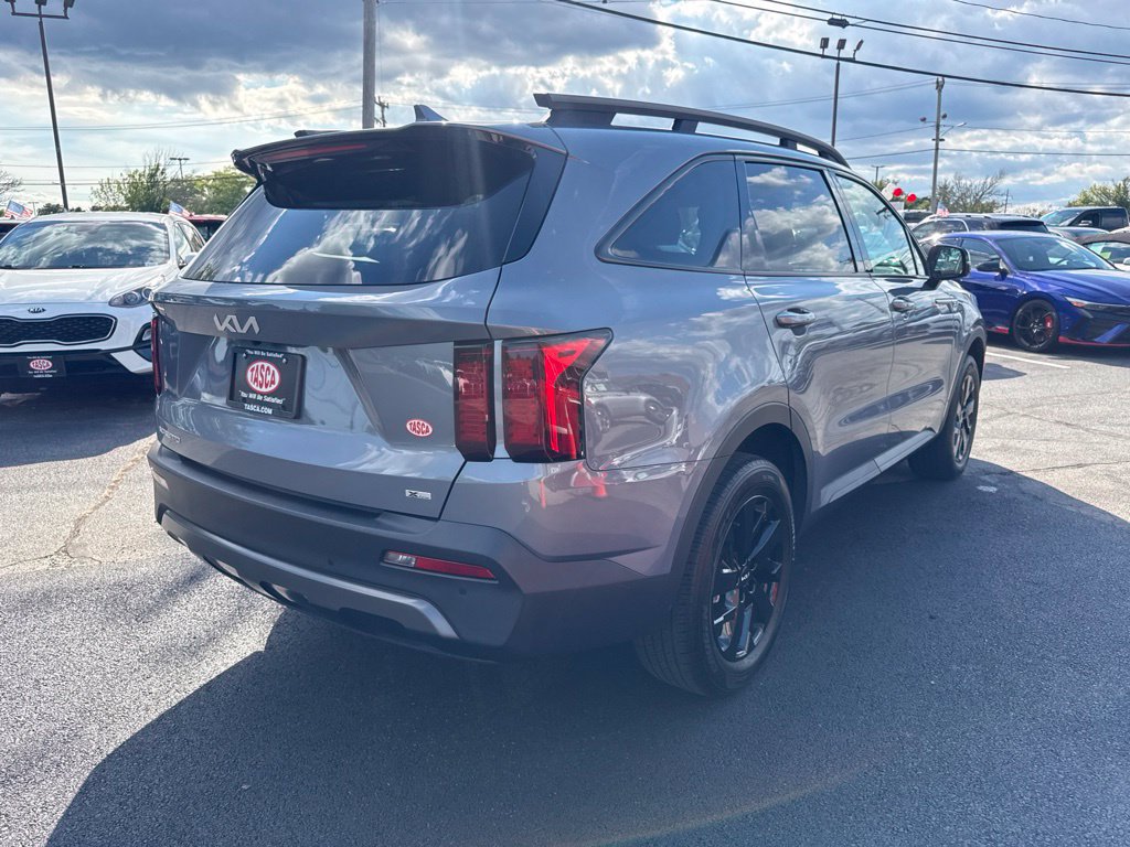 Used 2023 Kia Sorento S w/ Panoramic Sunroof Package AWD/4WD image 5
