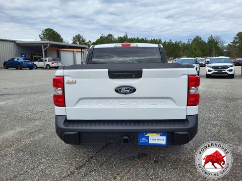 New 2026 Ford Maverick XLT w/ XLT Luxury Package FWD image 5