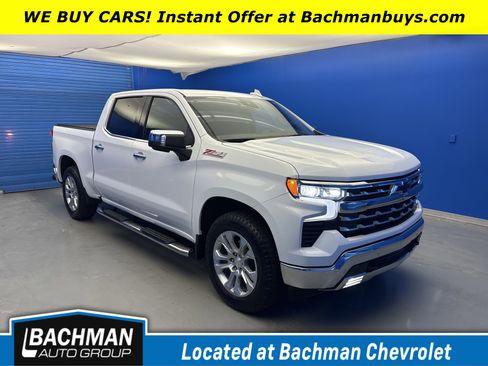 Used 2025 Chevrolet Silverado 1500 LTZ AWD/4WD image 1