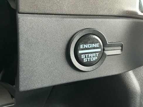 Used 2025 Ford Bronco Big Bend image 22