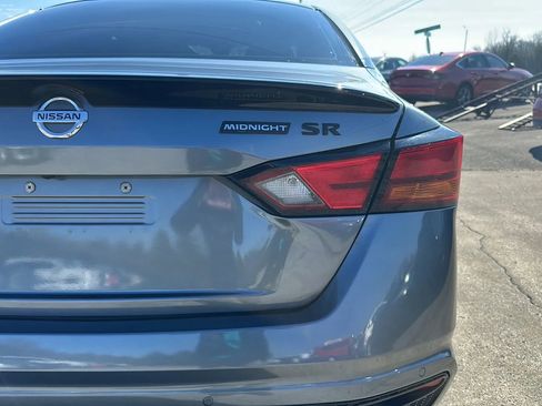 Used 2022 Nissan Altima 2.5 SR w/ Midnight Edition Package image 23
