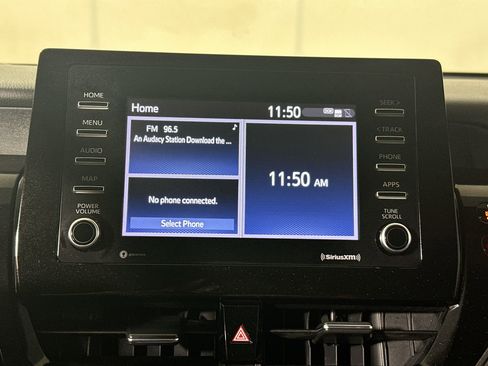 Used 2023 Toyota Camry LE image 23