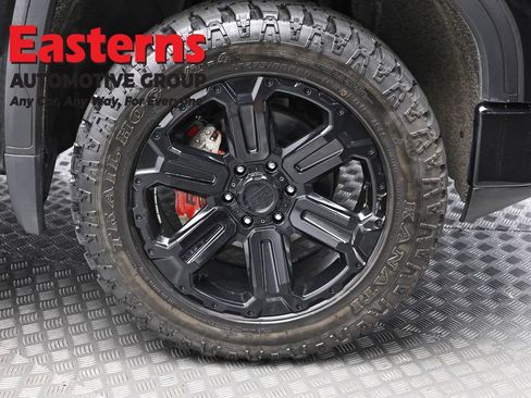 Used 2021 GMC Sierra 1500 AT4 w/ AT4 Preferred Package AWD/4WD image 34