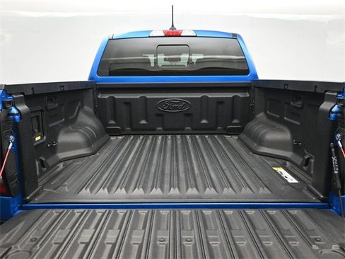 Used 2025 Ford Ranger Lariat w/ Chrome Accent Package image 18