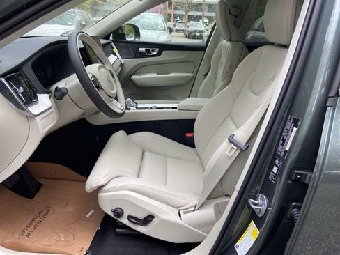 New 2026 Volvo XC60 B5 Ultra w/ Climate Package AWD/4WD image 11