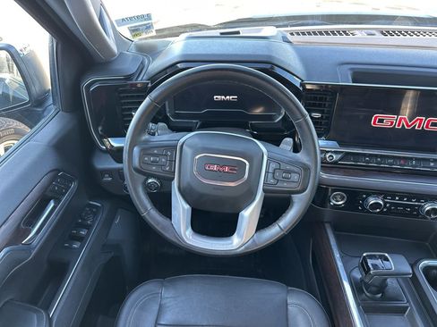 Used 2023 GMC Sierra 1500 SLT image 11