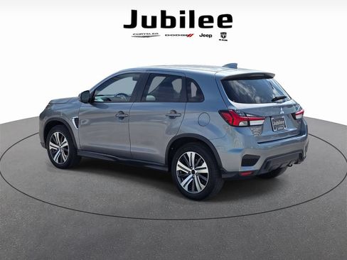 Used 2024 Mitsubishi Outlander Sport SE AWD/4WD image 4