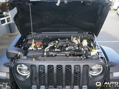 Used 2021 Jeep Gladiator Mojave image 6