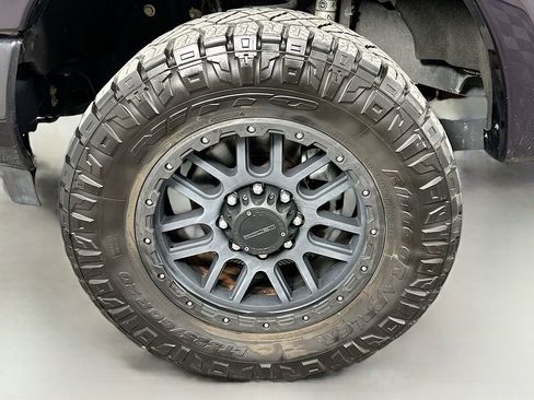 Used 2019 Ford F250 Lariat w/ Lariat Ultimate Package image 33