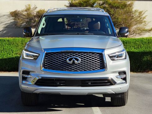 Used 2022 INFINITI QX80 Sensory w/ All-Season Package image 5