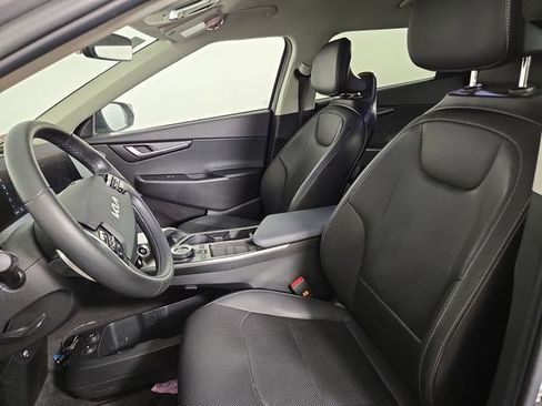 Certified 2022 Kia EV6 Wind w/ Wind Technology Package image 14