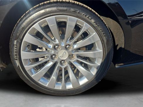 Used 2018 Cadillac CTS Luxury image 23