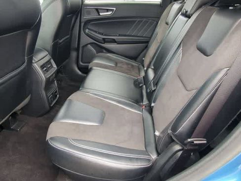 Used 2019 Ford Edge ST w/ Equipment Group 401A AWD/4WD image 20