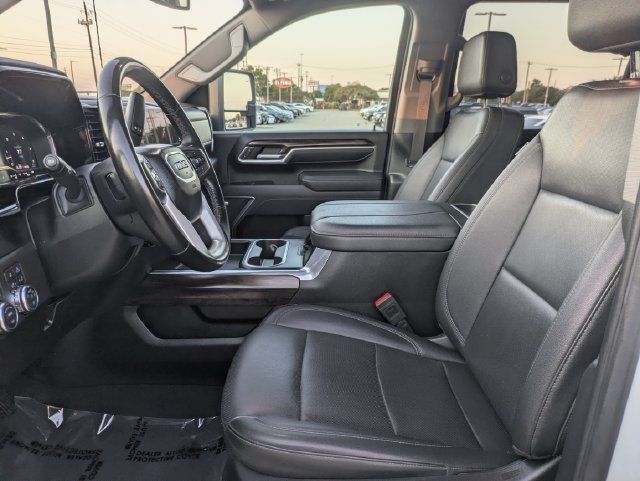 Used 2025 GMC Sierra 2500 SLT w/ SLT Convenience Package AWD/4WD image 23