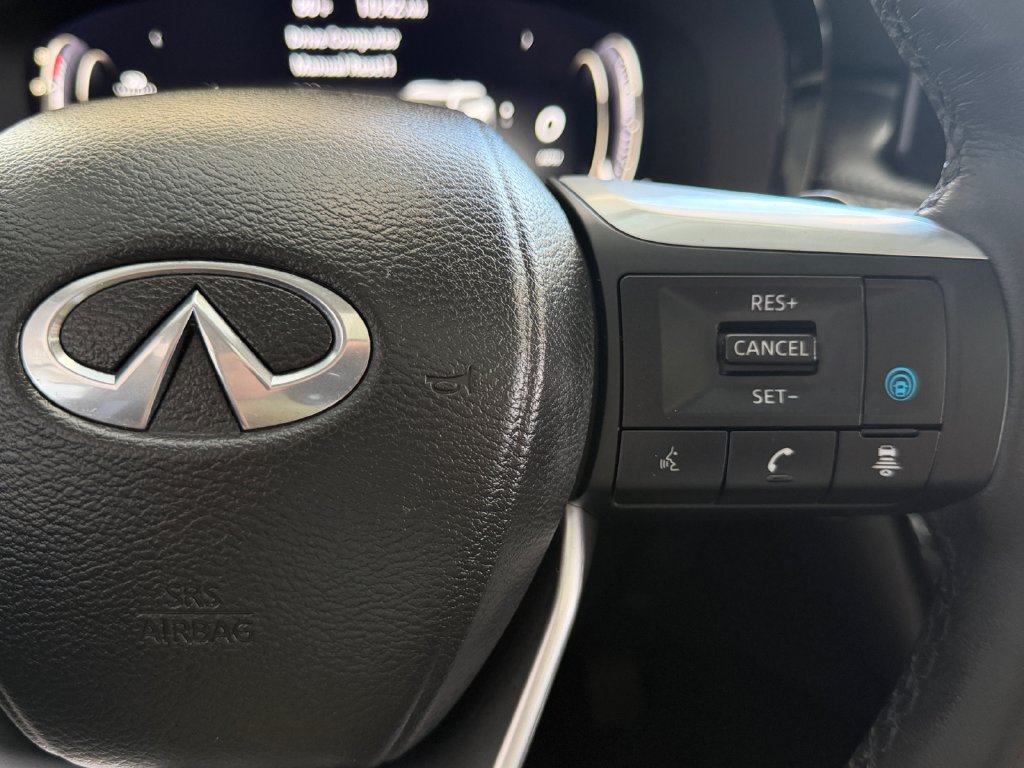 Used 2023 INFINITI QX60 Luxe w/ Performance Audio Package AWD/4WD image 27