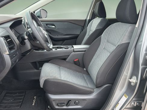 Certified 2023 Nissan Rogue SV AWD/4WD image 17