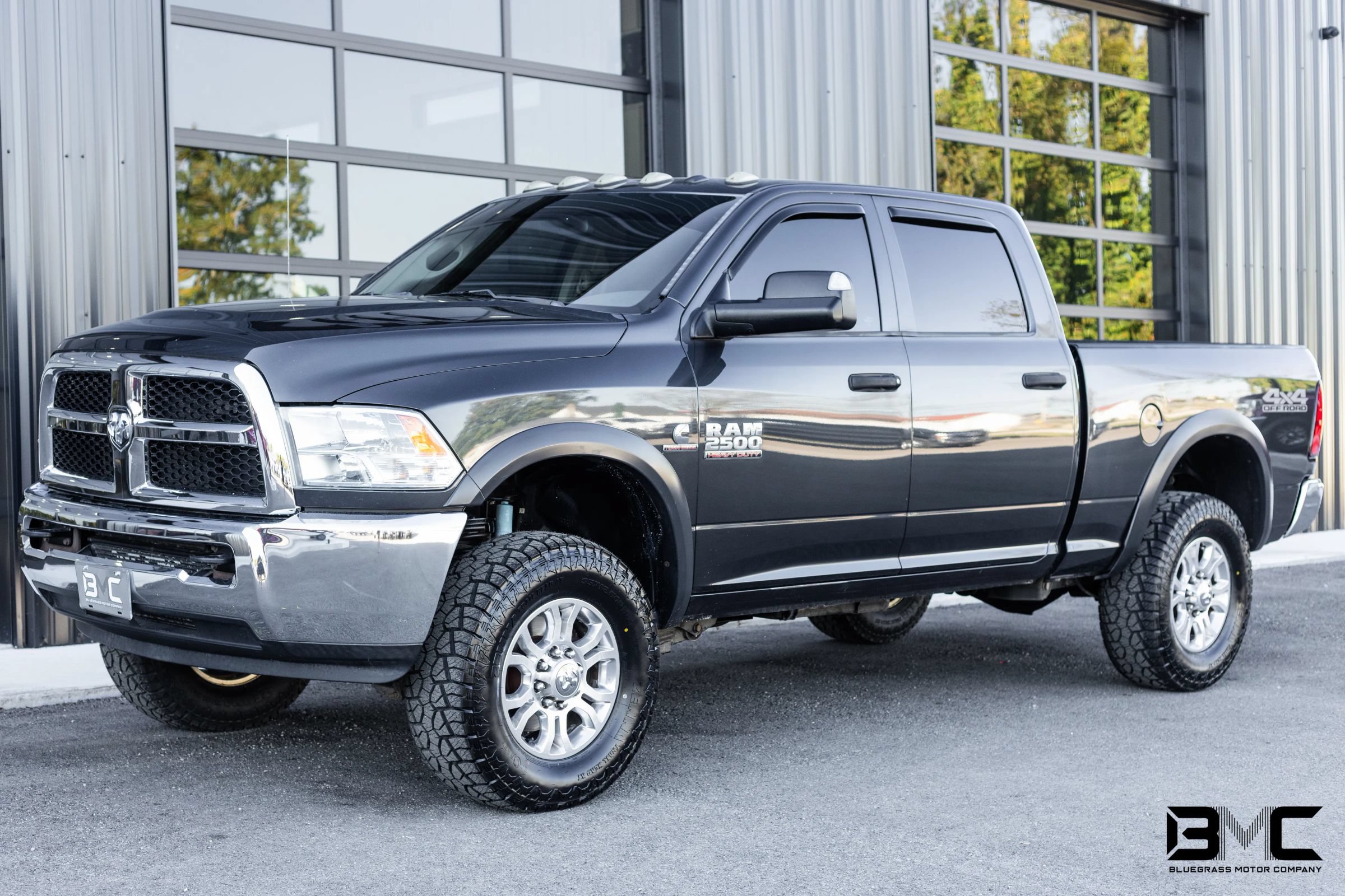 Used 2017 RAM 2500 Tradesman w/ Chrome Appearance Group AWD/4WD image 2
