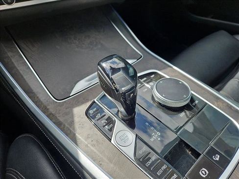 Used 2019 BMW X5 xDrive40i w/ Premium Package 2 image 12