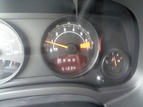 Used 2016 Jeep Patriot High Altitude AWD/4WD image 8