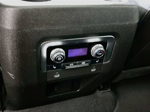 Certified 2024 GMC Yukon AT4 w/ Technology Package AWD/4WD image 32