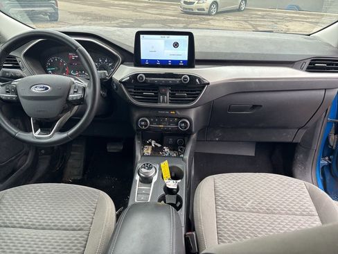 Used 2021 Ford Escape SE w/ Convenience Package image 9