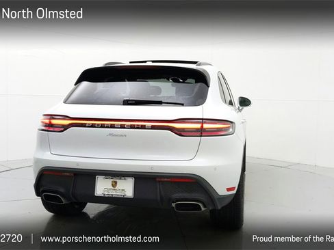 Used 2022 Porsche Macan image 8