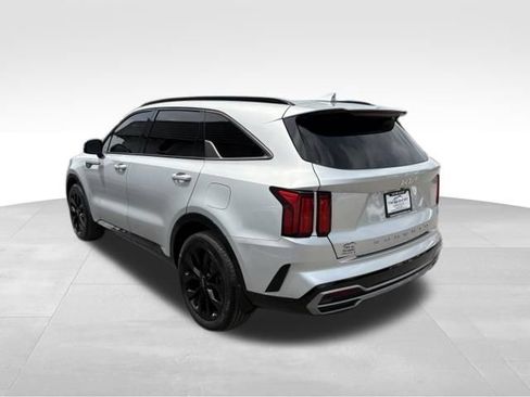 Used 2022 Kia Sorento SX FWD image 11