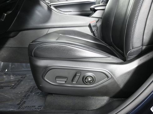 Used 2023 Jeep Grand Cherokee Limited image 25