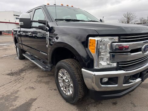Used 2017 Ford F250 Lariat w/ Lariat Ultimate Package image 10