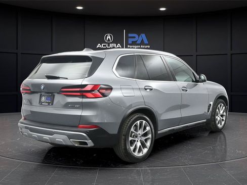 Used 2026 BMW X5 xDrive40i AWD/4WD image 37
