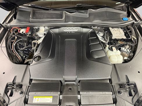 Used 2018 Audi Q7 2.0T Premium Plus AWD/4WD image 25