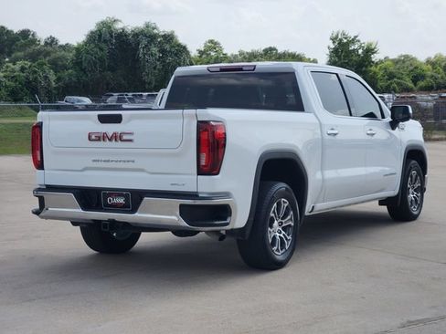 Used 2025 GMC Sierra 1500 SLT RWD image 7