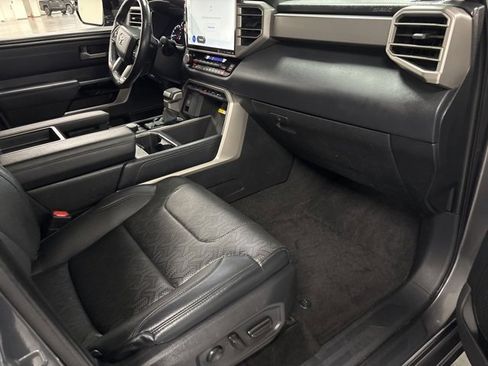 Used 2022 Toyota Tundra Limited image 10