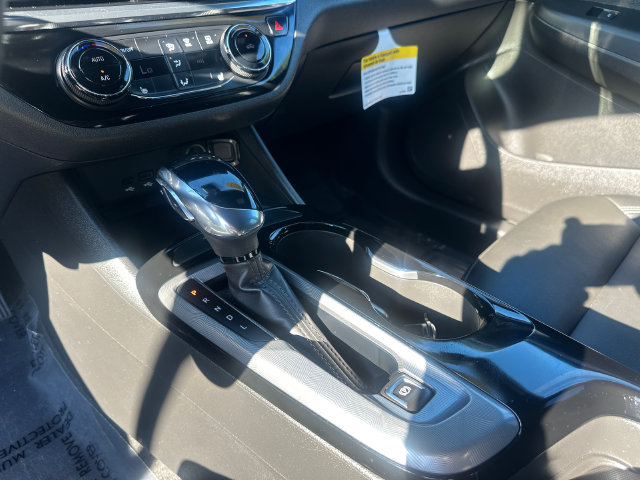 Used 2025 Buick Envista Sport Touring w/ Convenience I Package FWD image 36