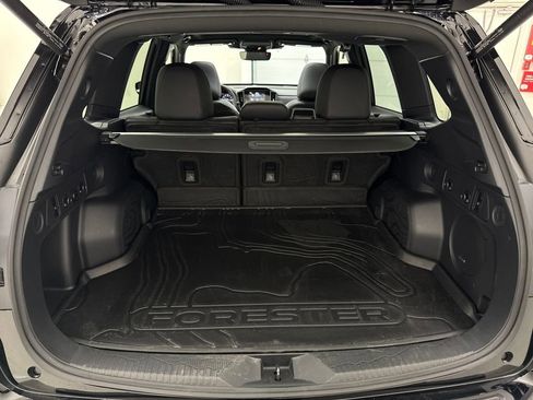 Used 2025 Subaru Forester Limited image 20