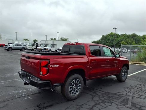 New 2026 Chevrolet Colorado Z71 w/ Technology Package image 3