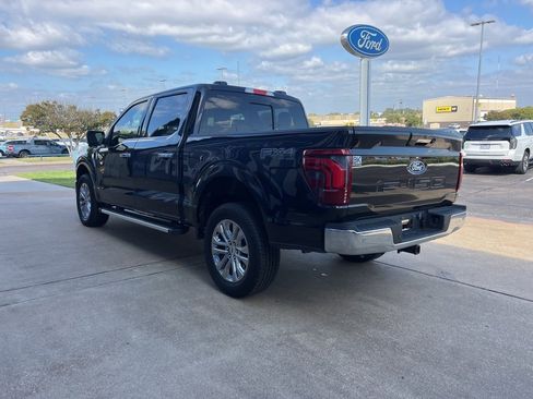 Used 2024 Ford F150 Lariat w/ FX4 Off-Road Package image 7