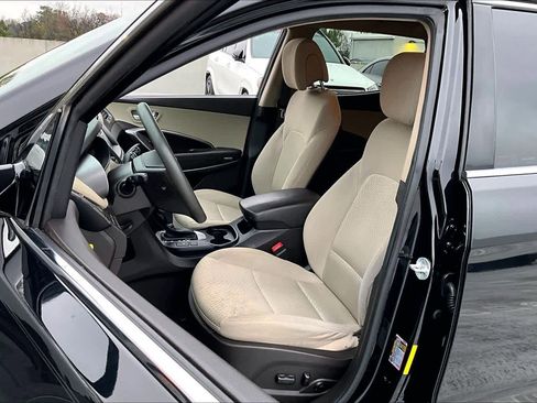 Used 2018 Hyundai Santa Fe Sport w/ 2.4L Value Package 02 image 7