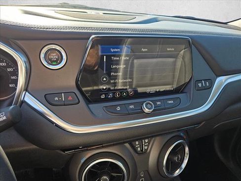 Used 2021 Chevrolet Blazer LT w/ Sound & Technology Package image 17