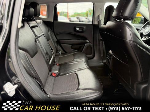 Used 2018 Jeep Compass Latitude AWD/4WD image 20
