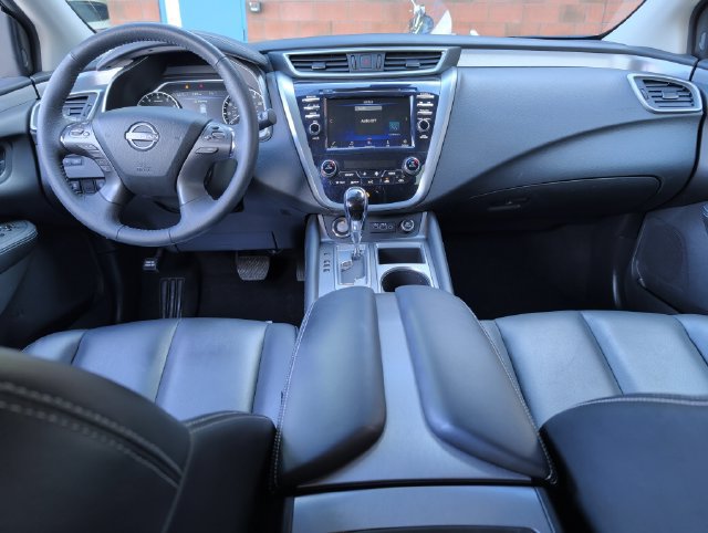 Used 2024 Nissan Murano SV AWD/4WD image 13