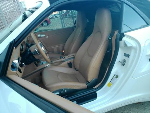 Used 2010 Porsche 911 Turbo AWD/4WD image 21