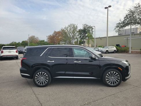Used 2025 Hyundai Palisade Calligraphy image 10