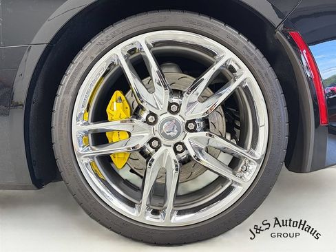 Used 2016 Chevrolet Corvette Stingray Coupe w/ 2LT Preferred Equipment Group RWD image 36