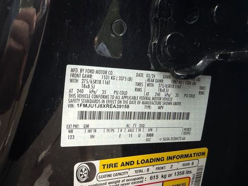 Used 2024 Ford Expedition XLT image 32