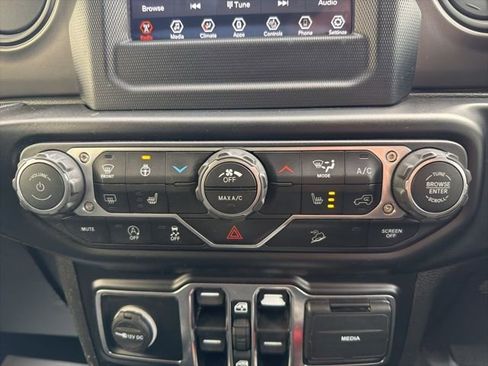 Used 2022 Jeep Wrangler Unlimited Sport w/ Cold Weather Group image 18