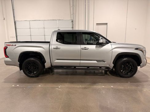 Used 2024 Toyota Tundra Platinum w/ TRD Off-Road Package AWD/4WD image 4
