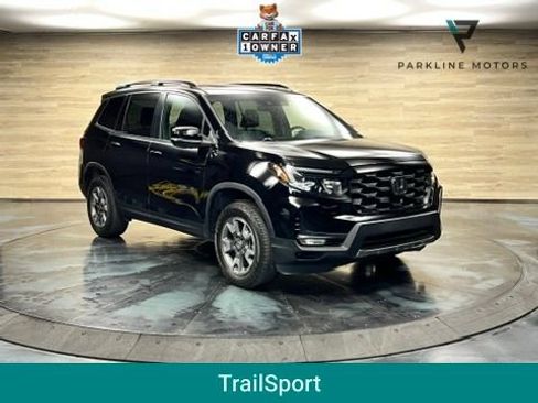 Used 2023 Honda Passport TrailSport image 1